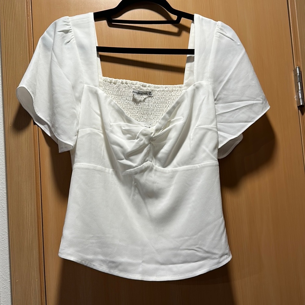 NWT white butterfly sleeved shirt from Abercrombie & Fitch